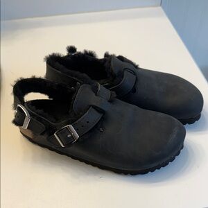 Birkenstock Black Shearling Tokio oiled leather clogs